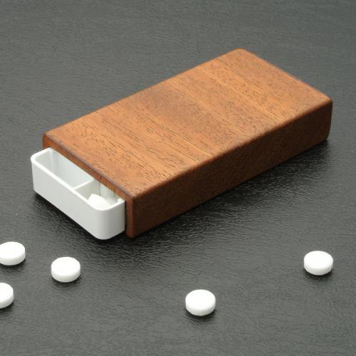 オーバースペック屋 / FRISK(フリスク)専用木製ケース【Case for FRISK
